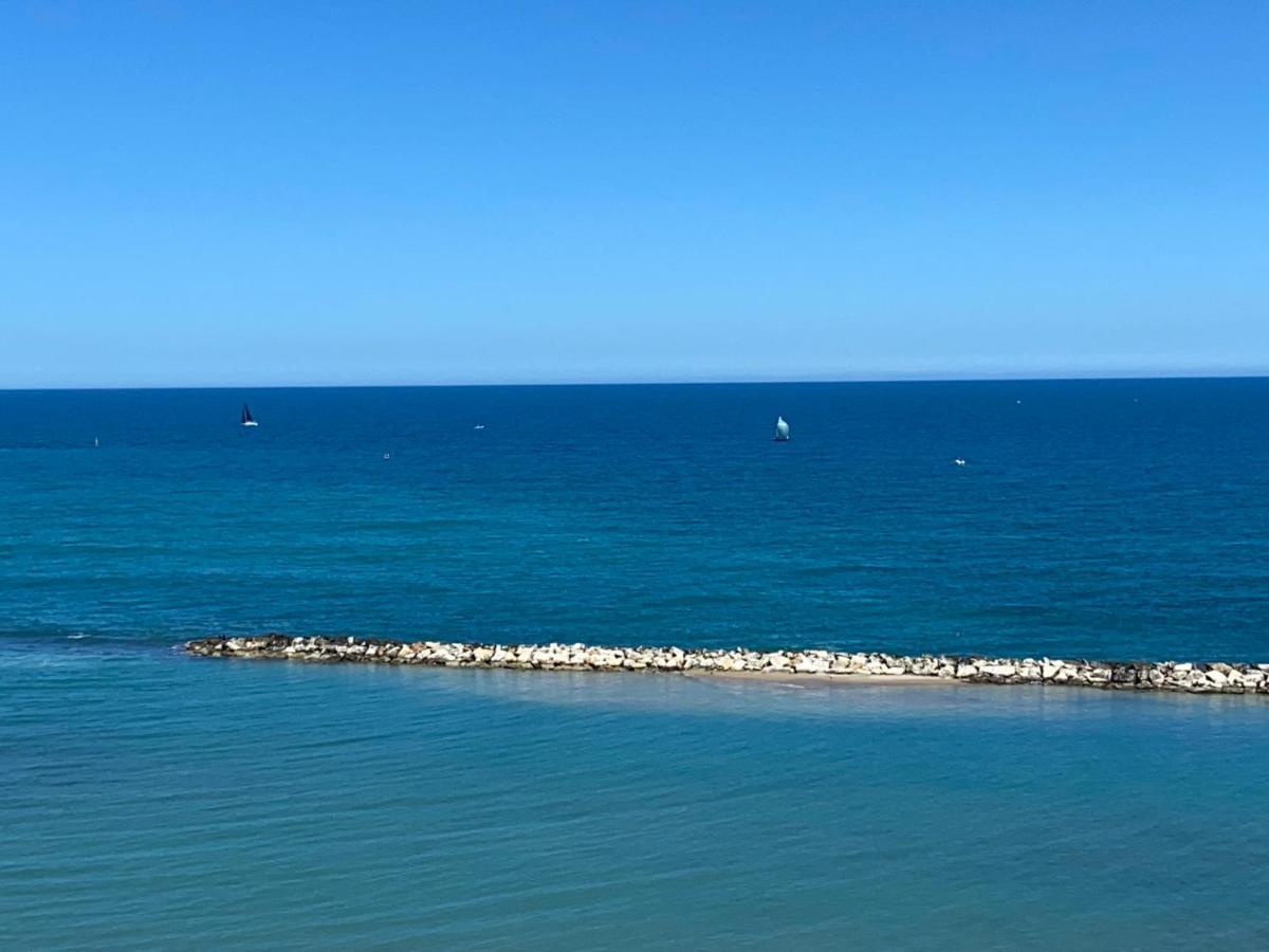 Bari Nalasia Beach Apartment מראה חיצוני תמונה