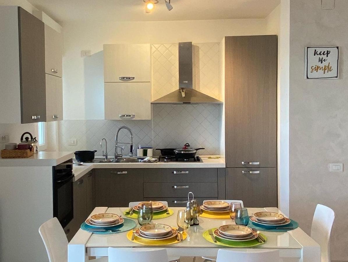 Bari Nalasia Beach Apartment מראה חיצוני תמונה