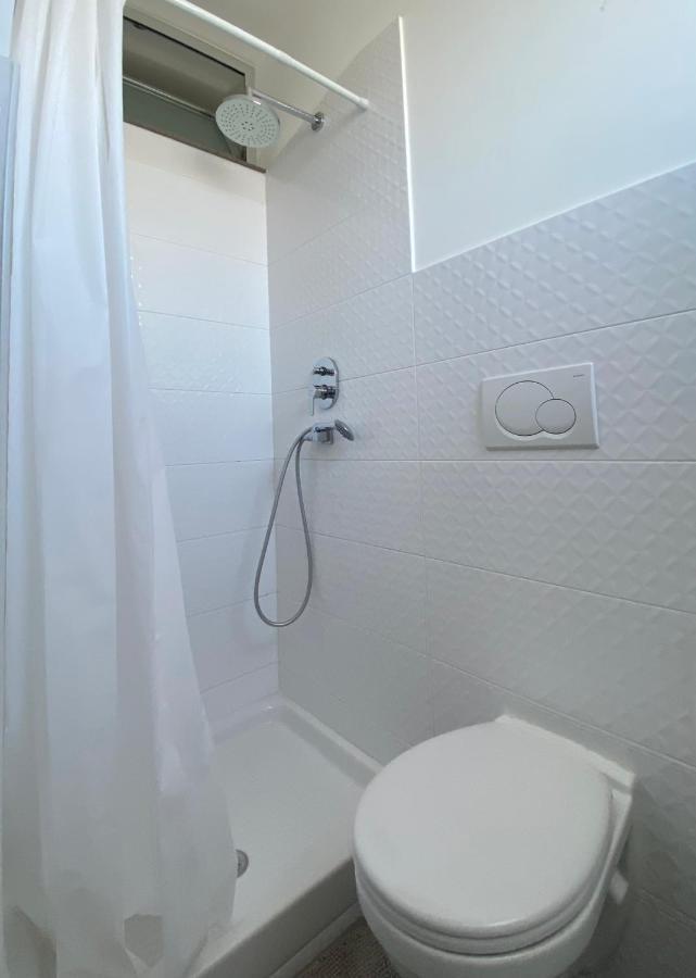 Bari Nalasia Beach Apartment מראה חיצוני תמונה
