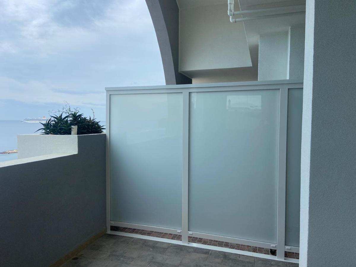 Bari Nalasia Beach Apartment מראה חיצוני תמונה