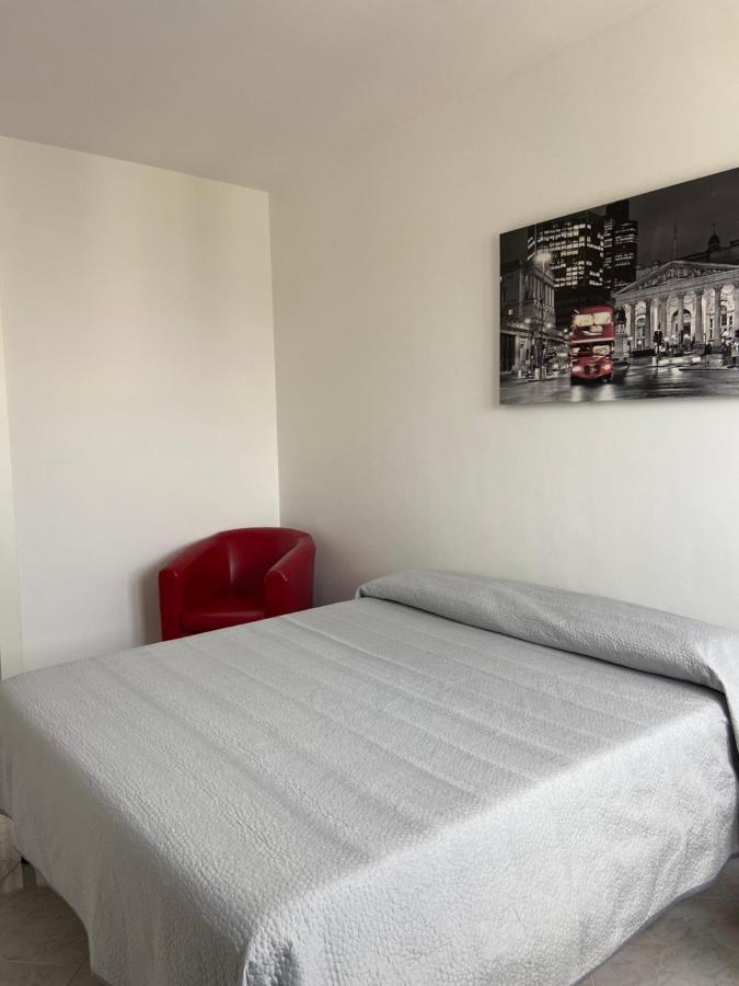 Bari Nalasia Beach Apartment מראה חיצוני תמונה